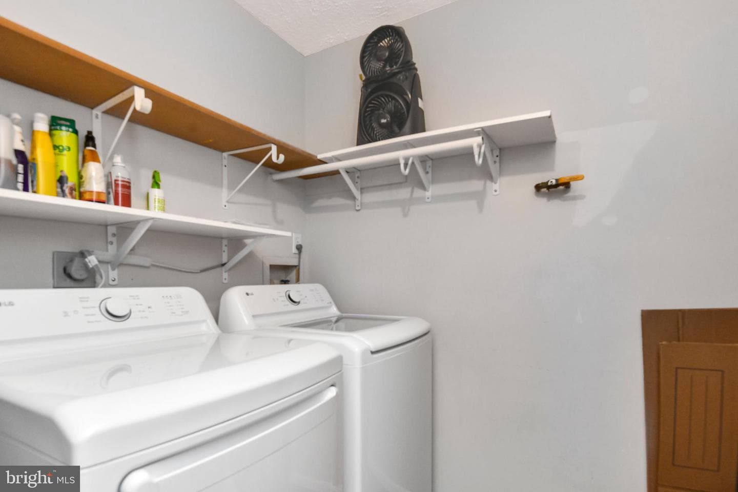 10002 Oakton Terrace Road photo 9
