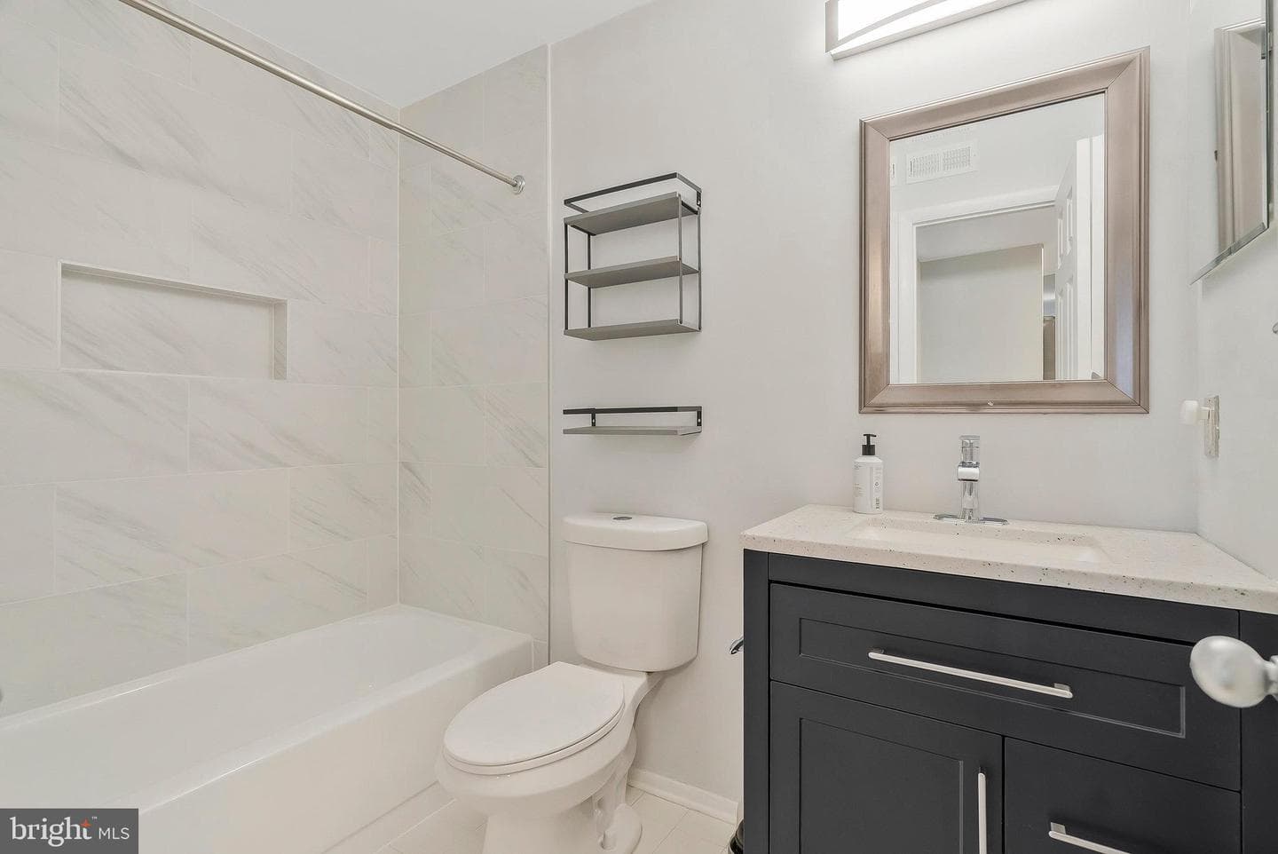 1701 Ascot Way #1701a photo 24