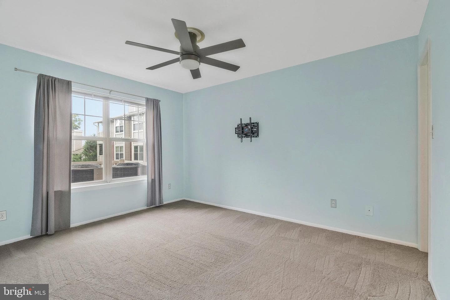1701 Ascot Way #1701a photo 29