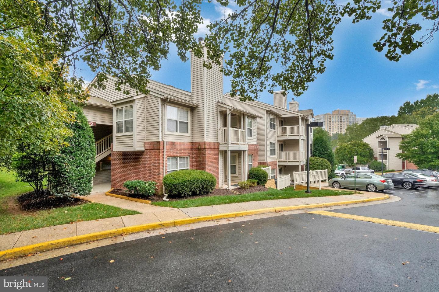 1701 Ascot Way #1701a photo 5