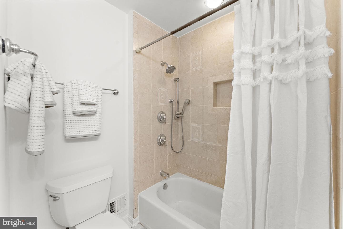 12574 Quincy Adams Court photo 39