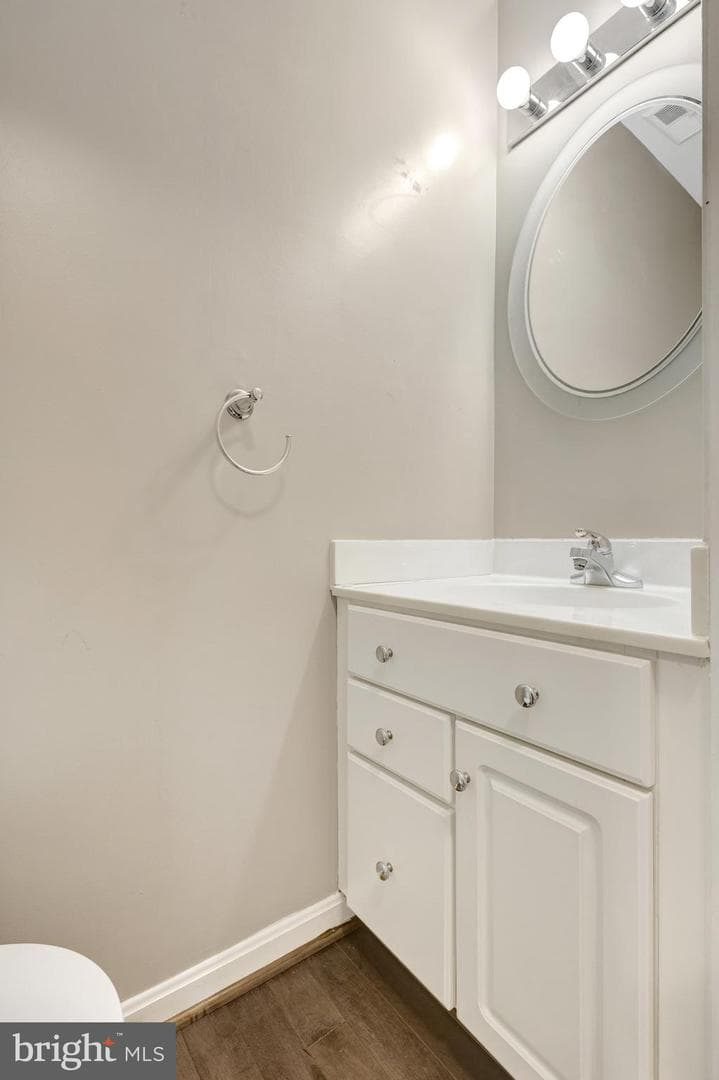4448 Airlie Way photo 16
