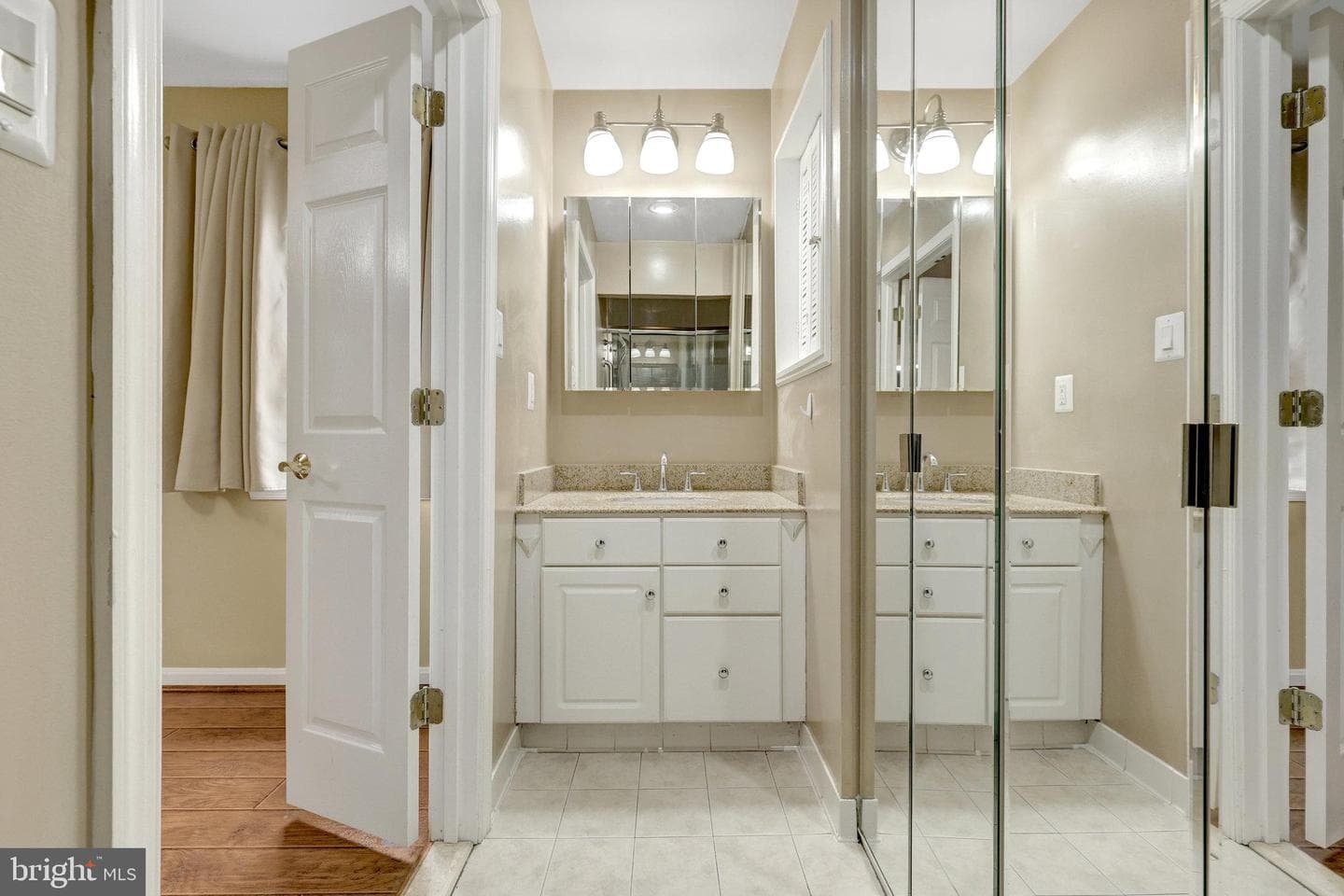 4448 Airlie Way photo 21