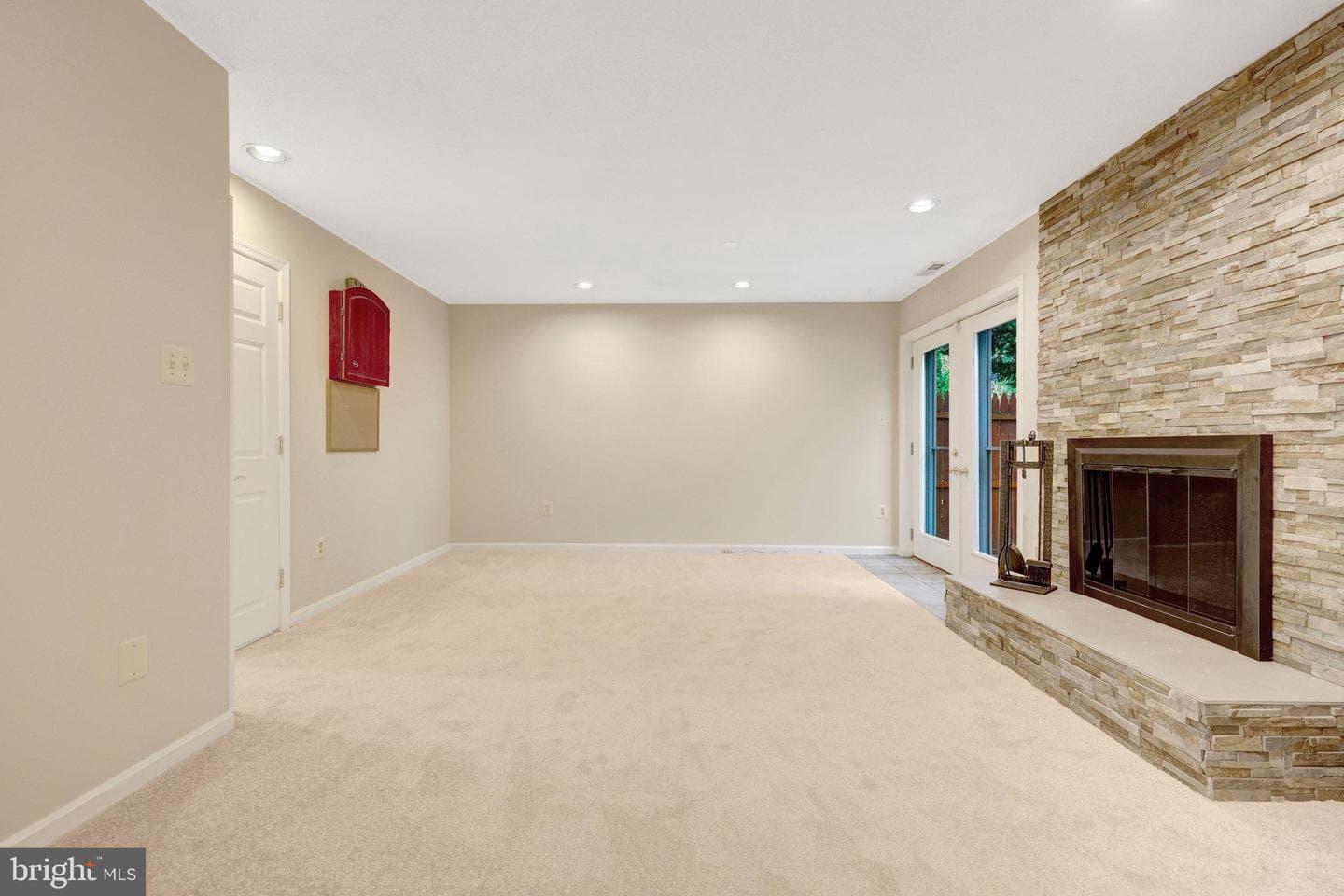 4448 Airlie Way photo 32