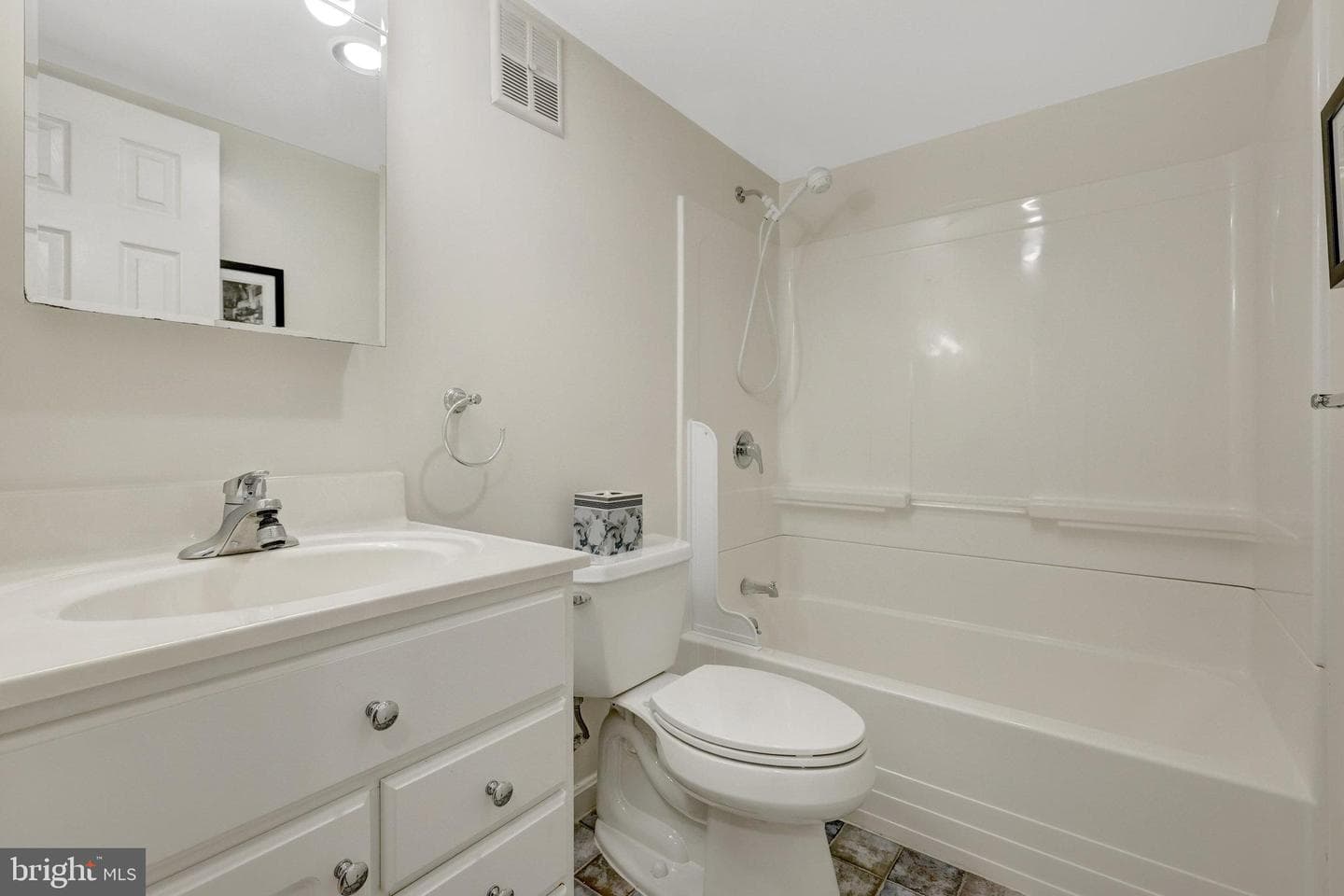 4448 Airlie Way photo 33