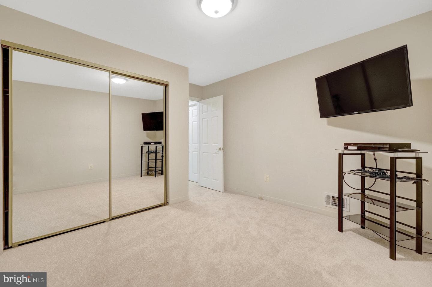 4448 Airlie Way photo 35