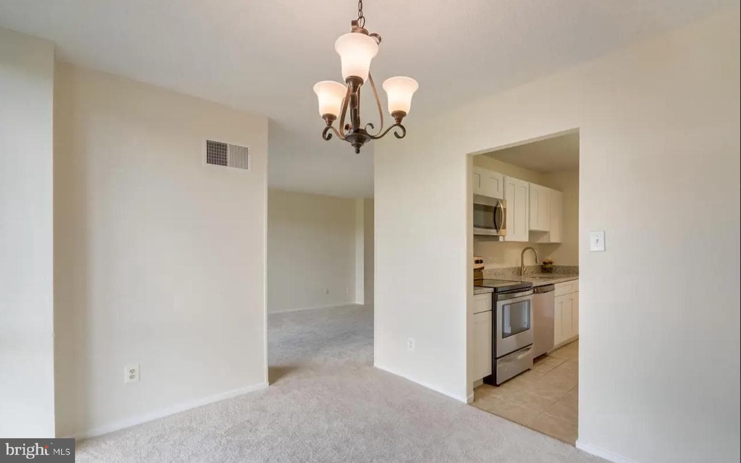 2311 Pimmit Drive #808 photo 10