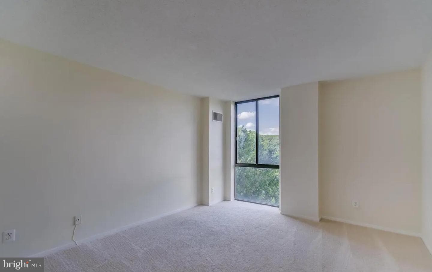 2311 Pimmit Drive #808 photo 16