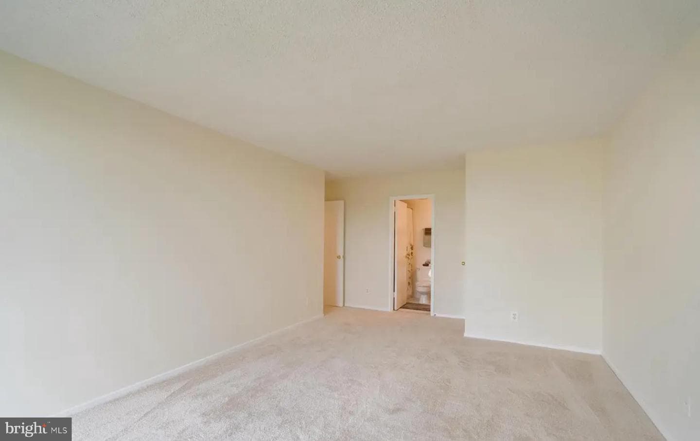 2311 Pimmit Drive #808 photo 22