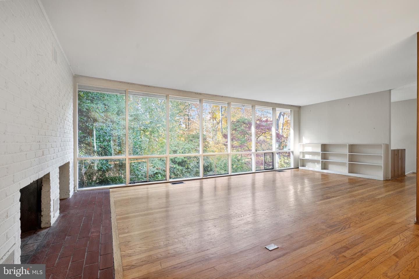 1911 Marthas Road photo 22