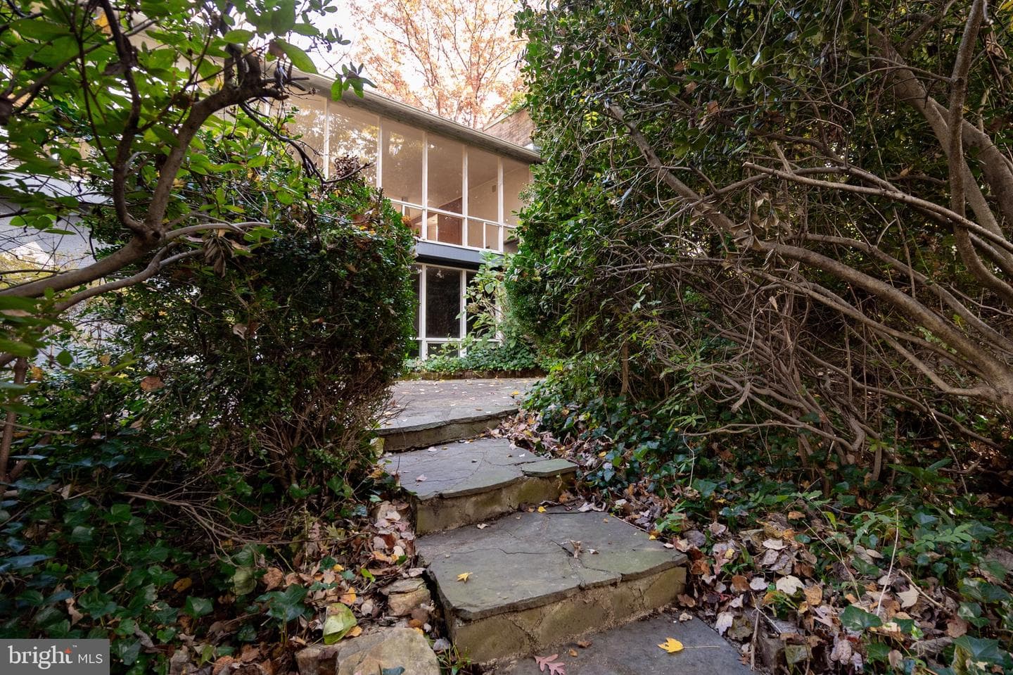 1911 Marthas Road photo 44