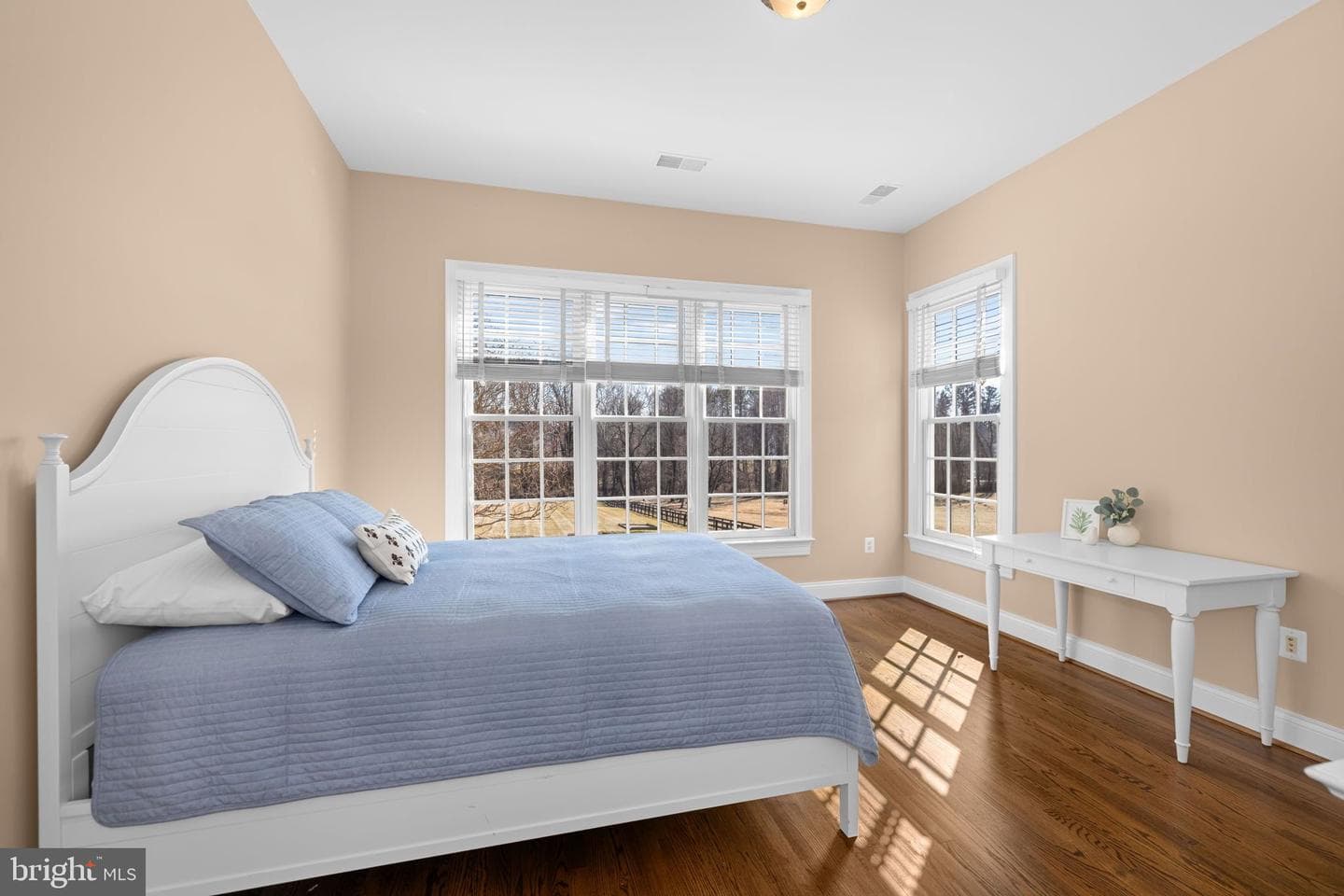 1205 Towlston Road photo 38