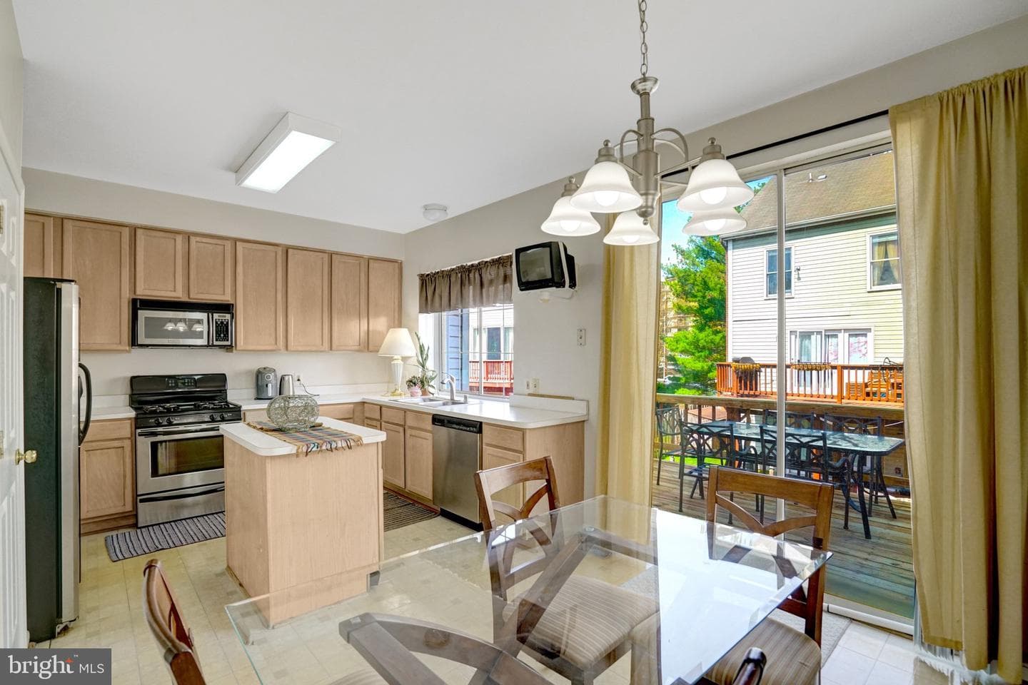 5126 Beauregard Street, Alexandria