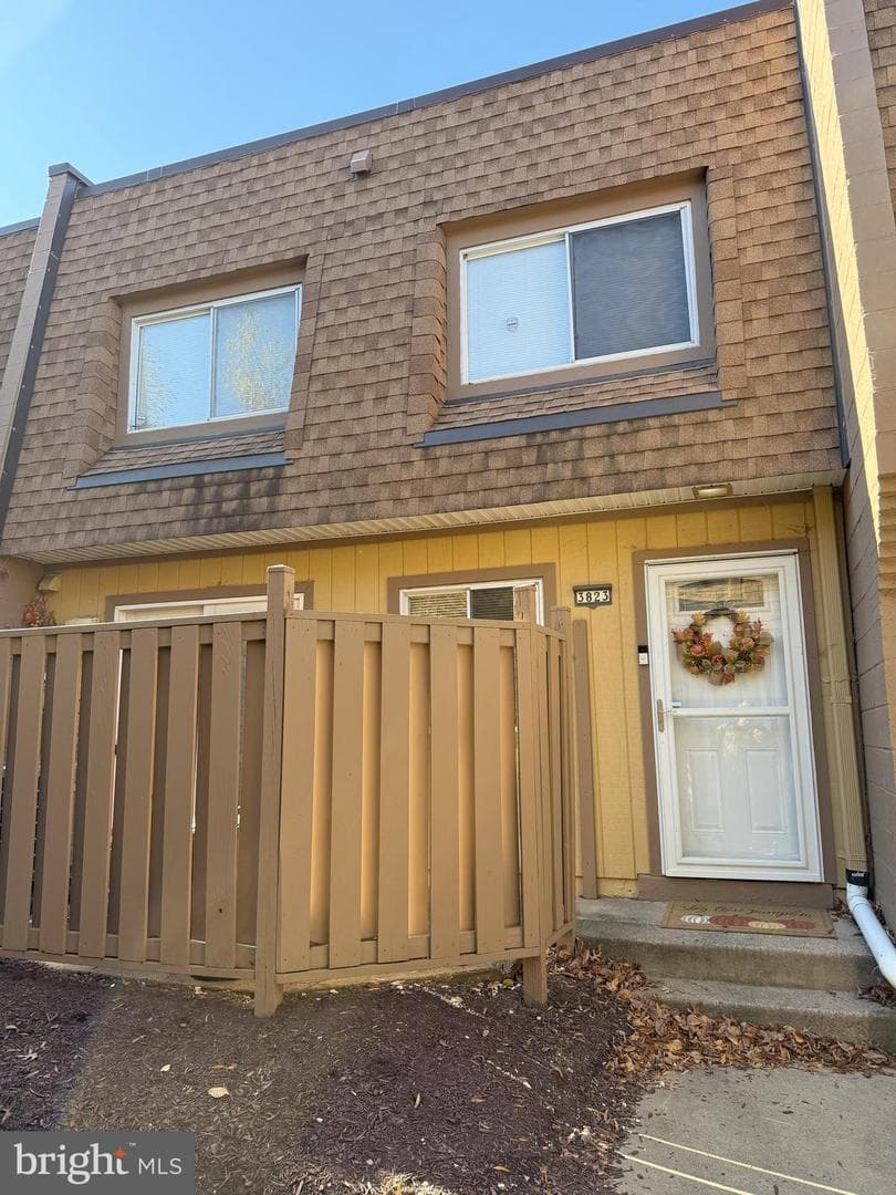 3823 Monte Vista Place #97d, Alexandria
