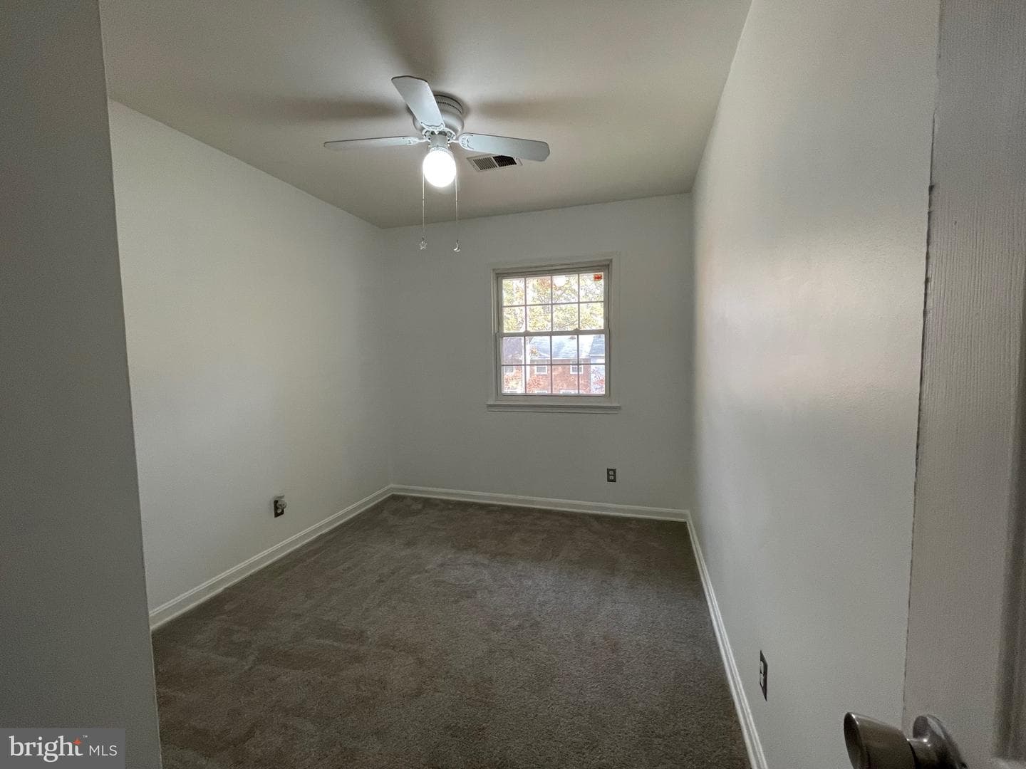 14878 Lambeth Square photo 30