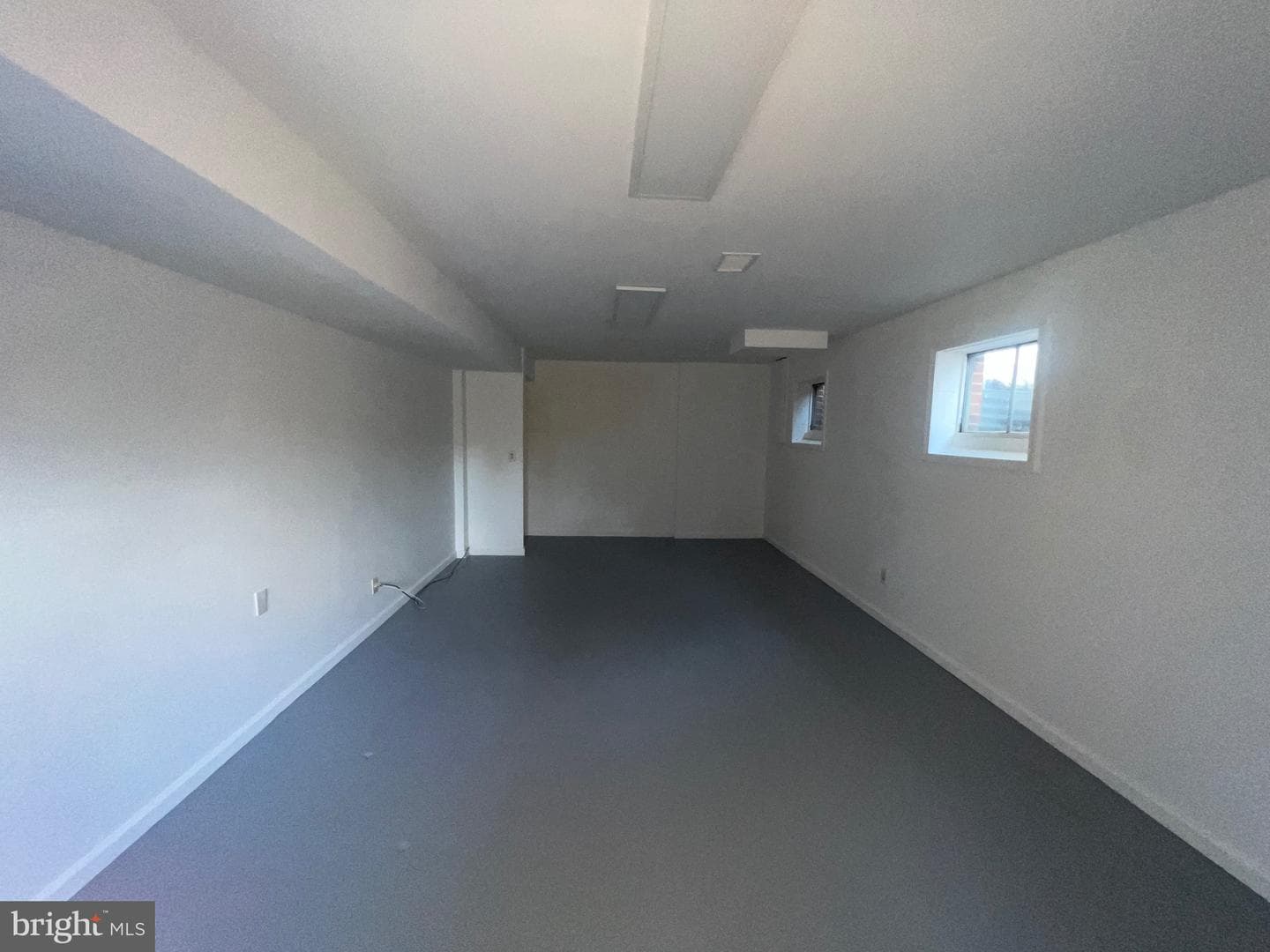 10923 Belmont Boulevard photo 101