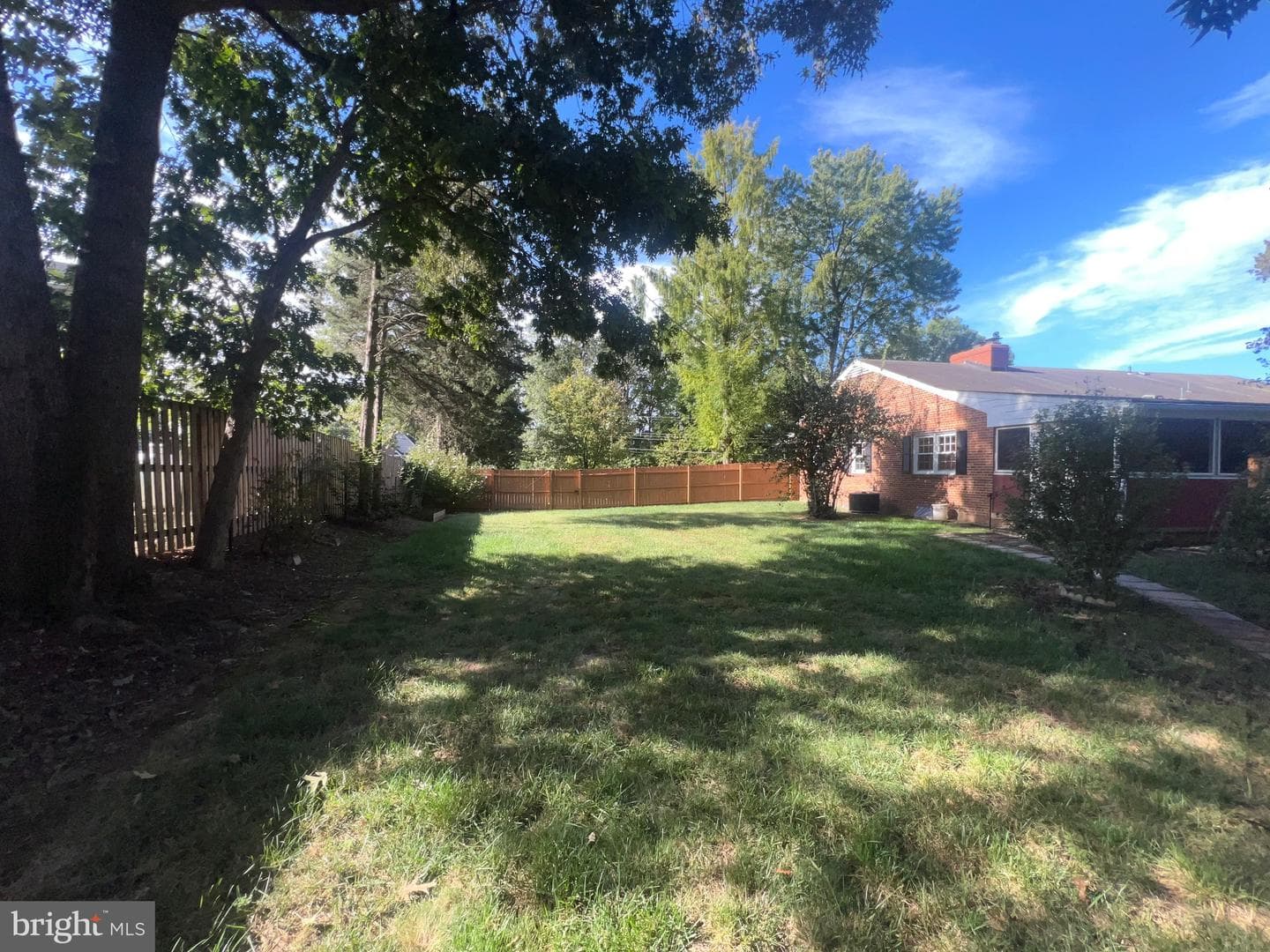 10923 Belmont Boulevard photo 26