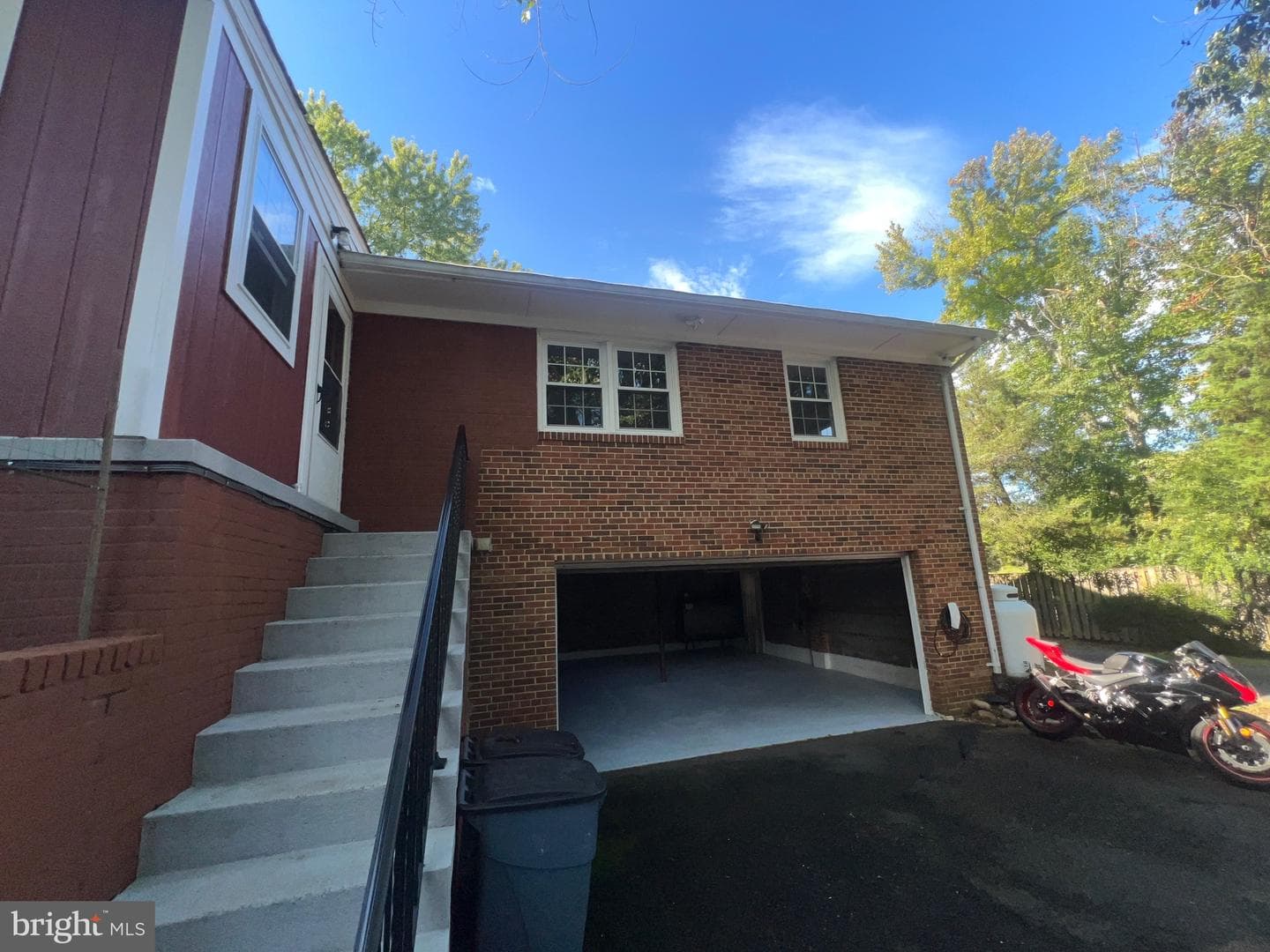 10923 Belmont Boulevard photo 29