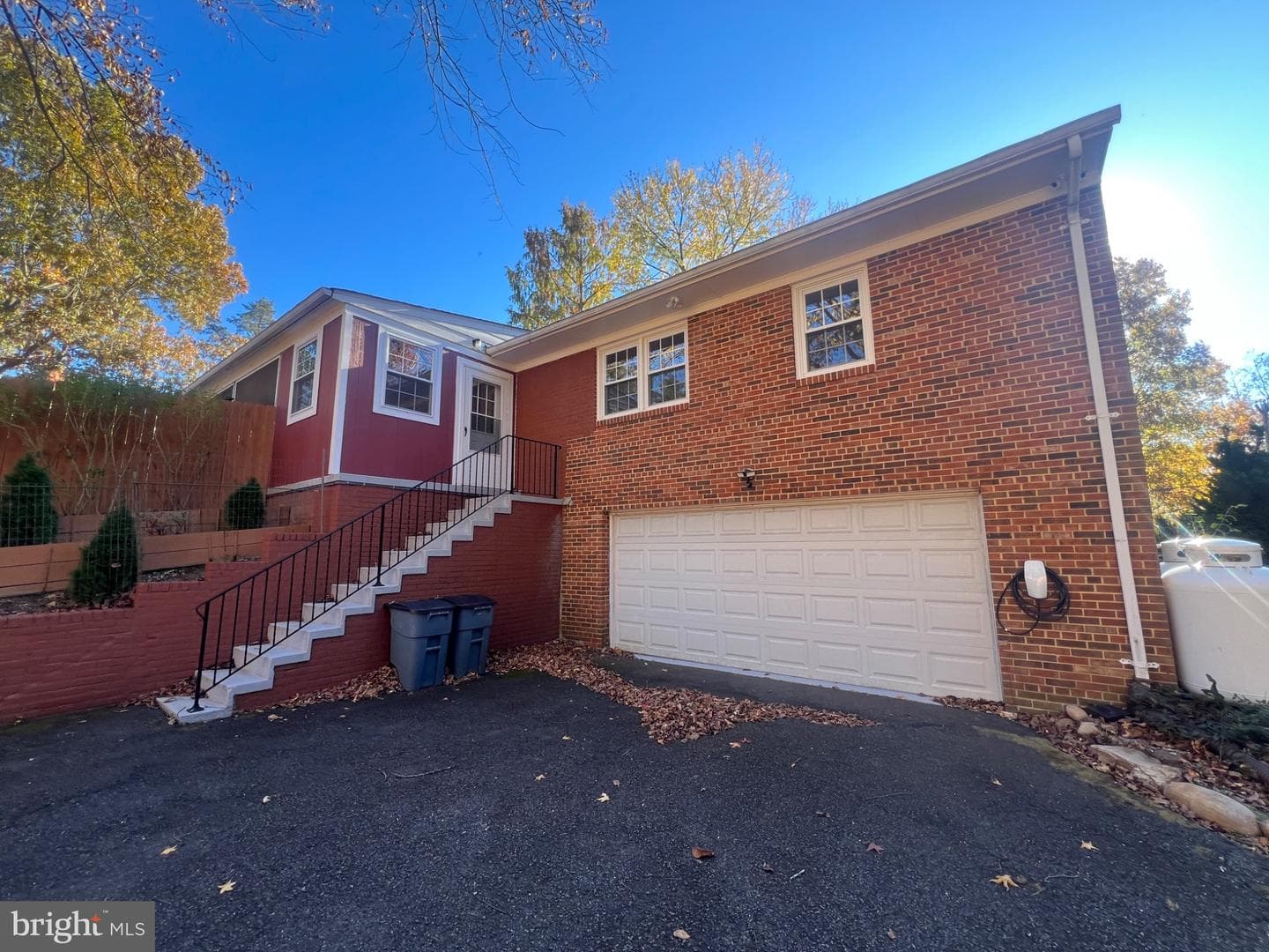 10923 Belmont Boulevard photo 3