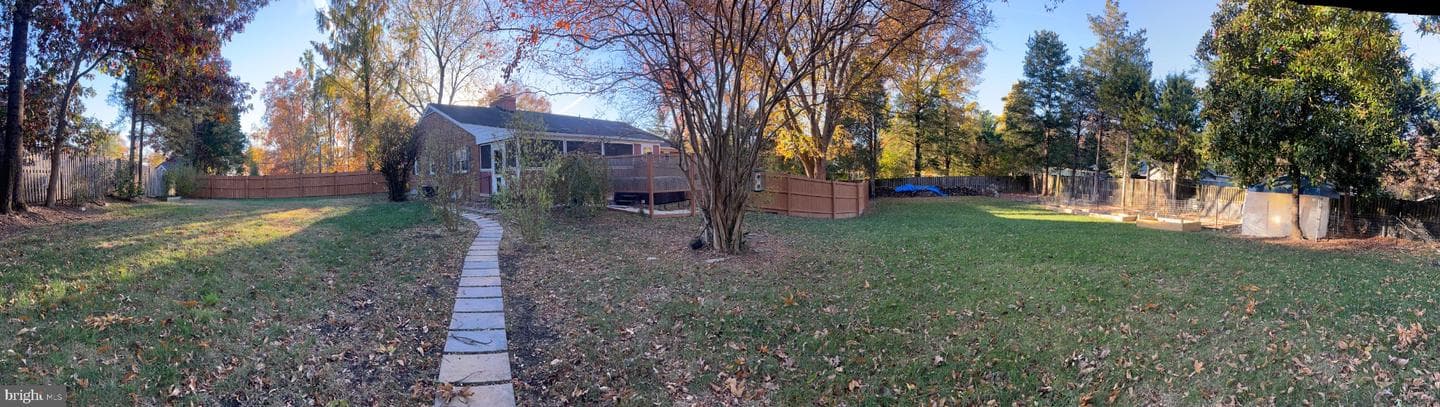 10923 Belmont Boulevard photo 33