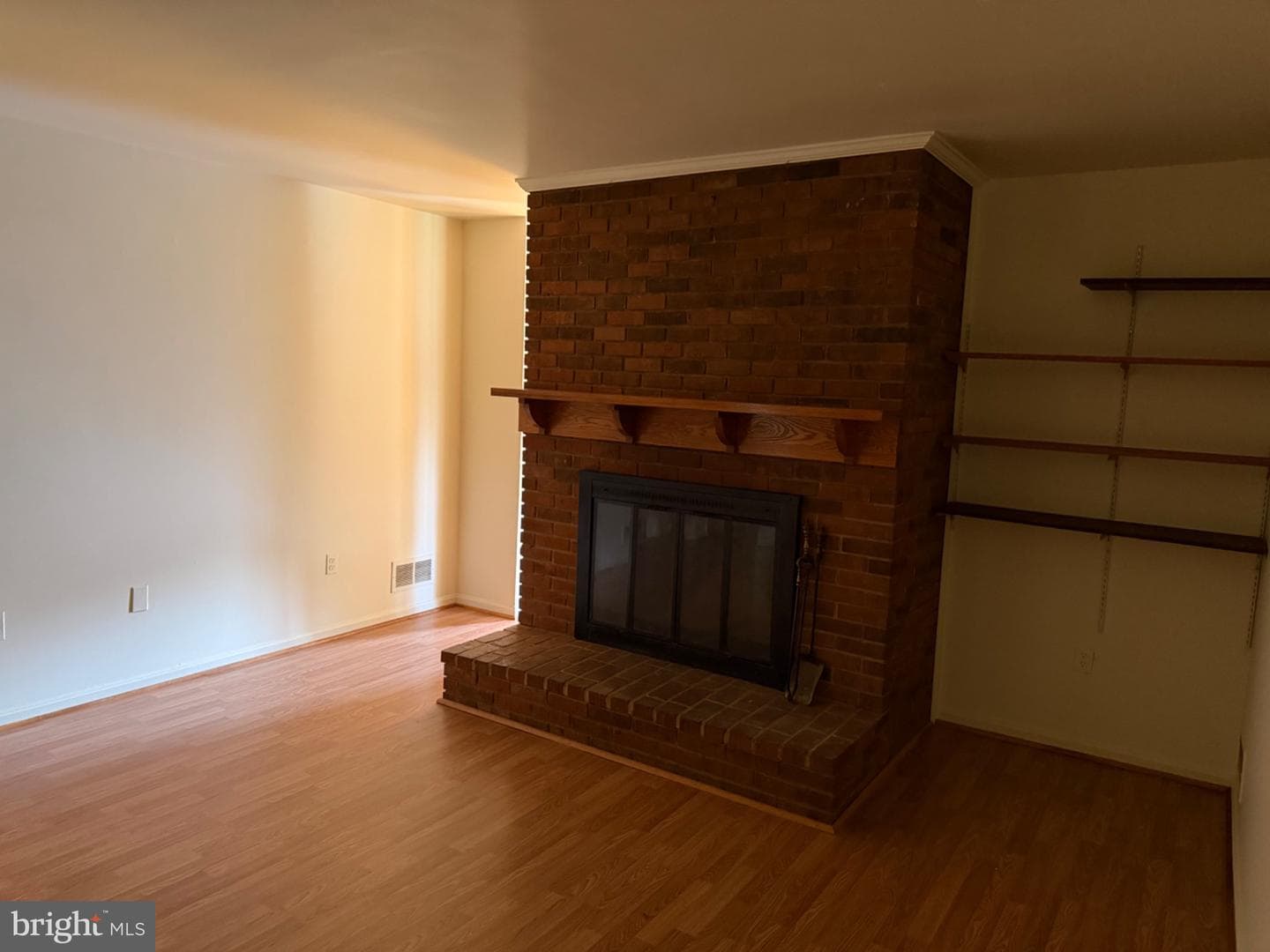 10923 Belmont Boulevard photo 59