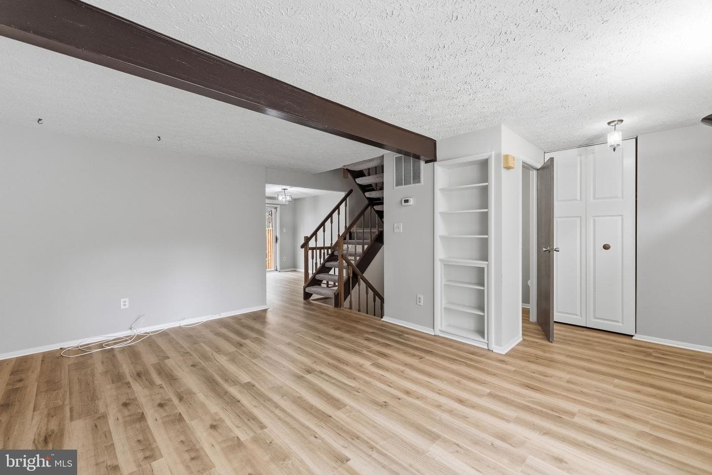 11563 Ivy Bush Court photo 2