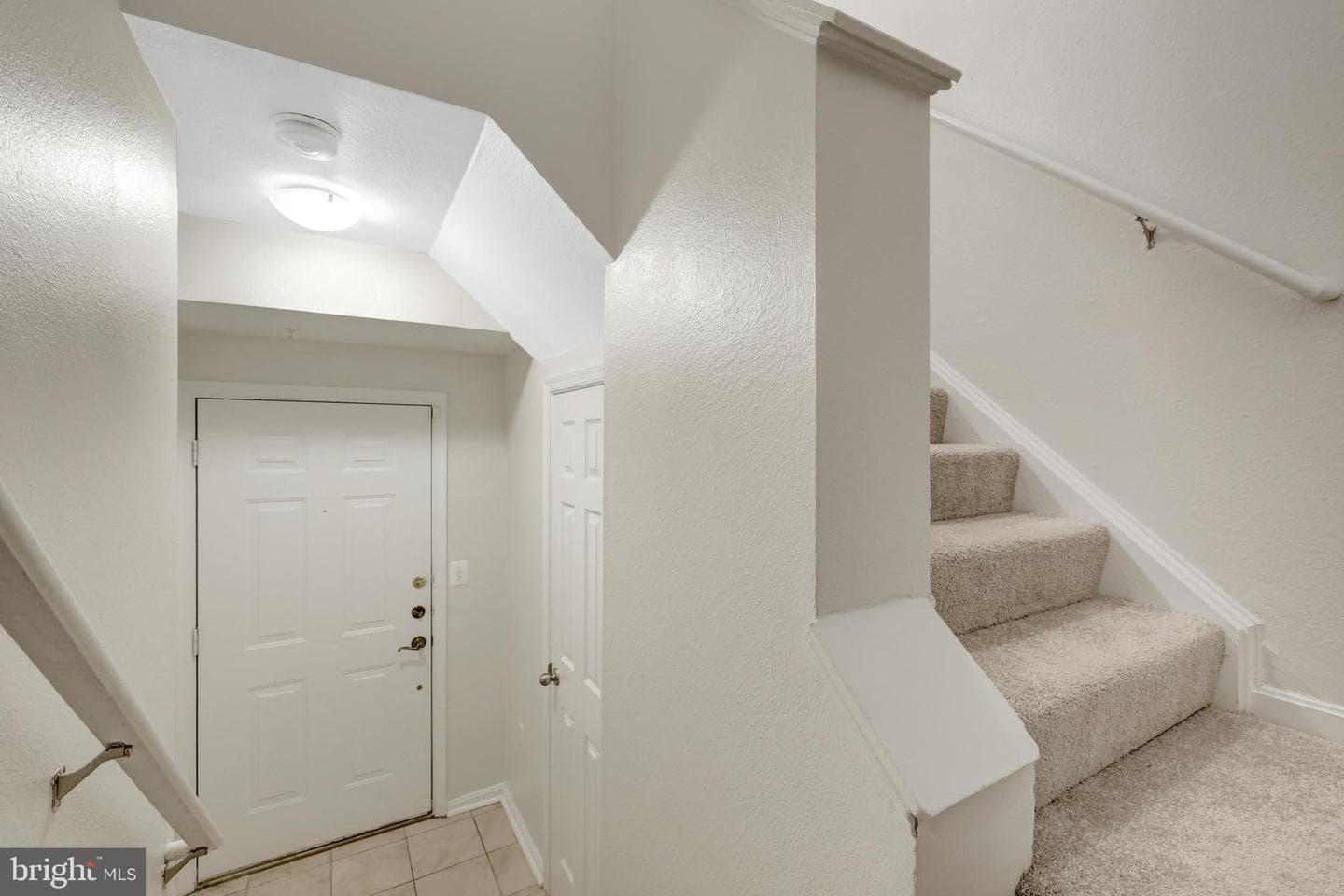 12855 Fair Briar Lane photo 4