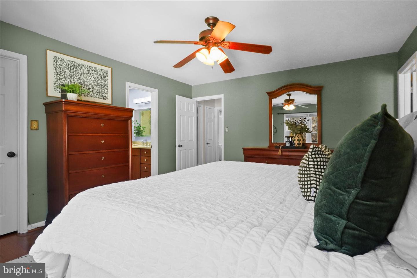 7676 Green Garland Drive photo 22