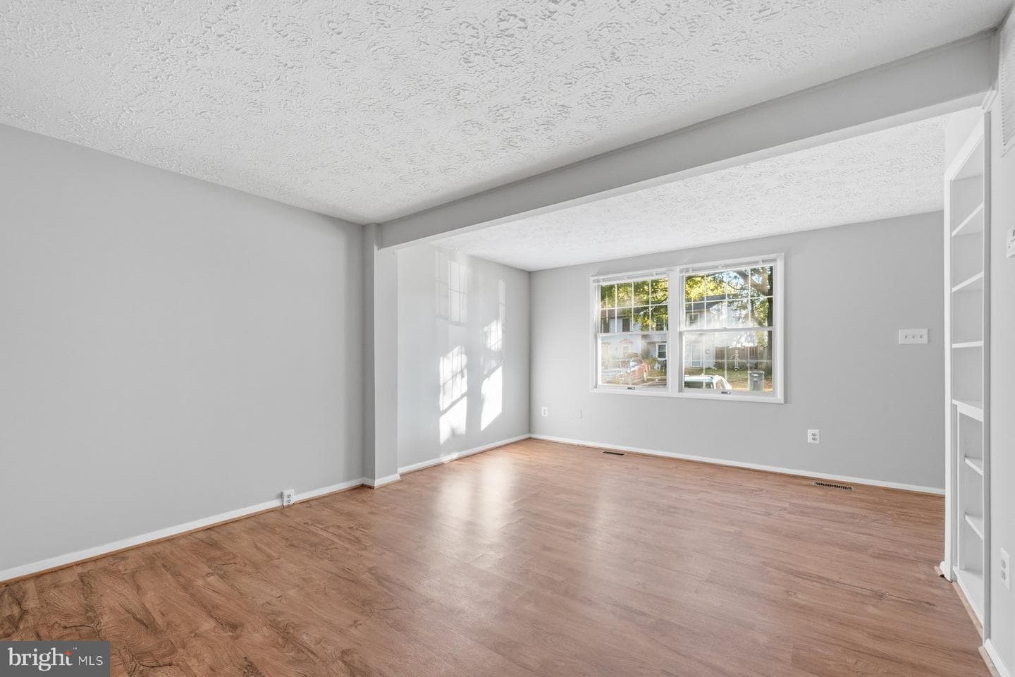 2838 Raymond Court photo 11