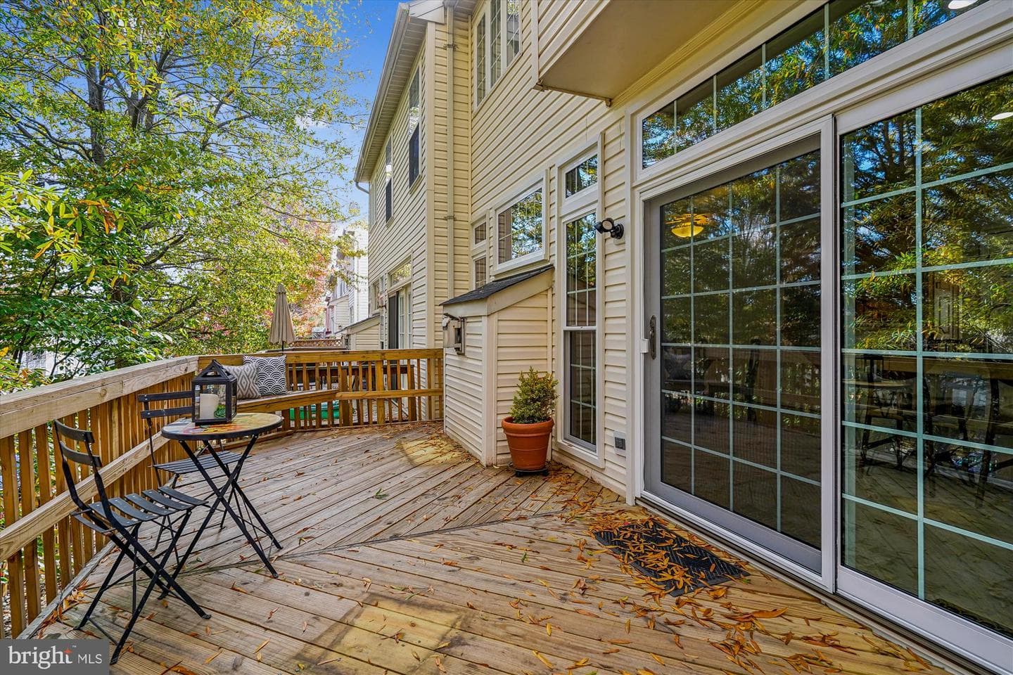 2711 Manhattan Place photo 25