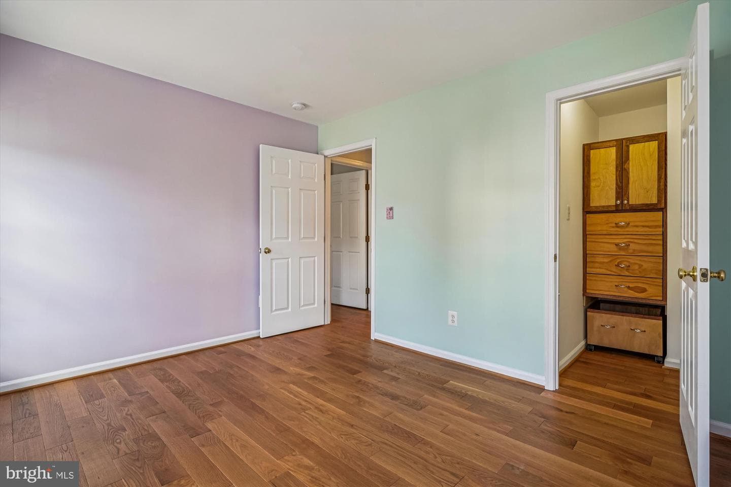 2711 Manhattan Place photo 46