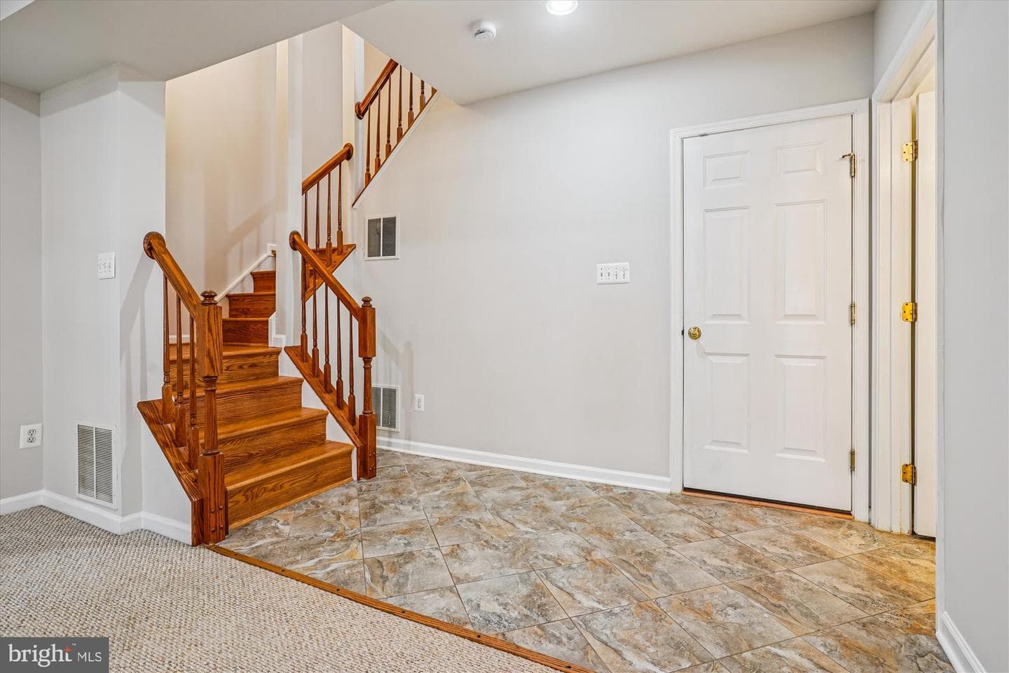 2711 Manhattan Place photo 49