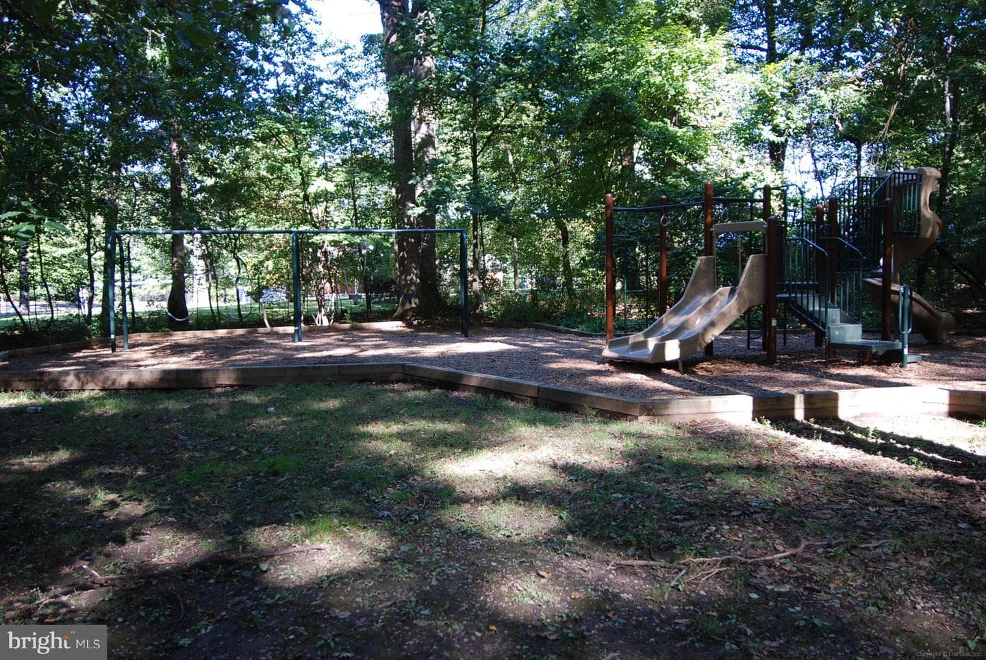 2711 Manhattan Place photo 66