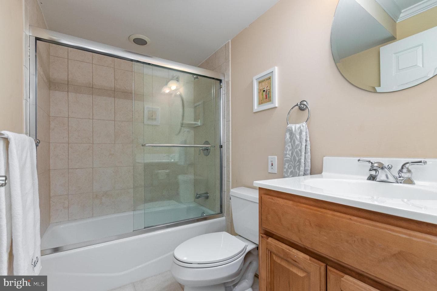 7039 Kings Manor Drive photo 29