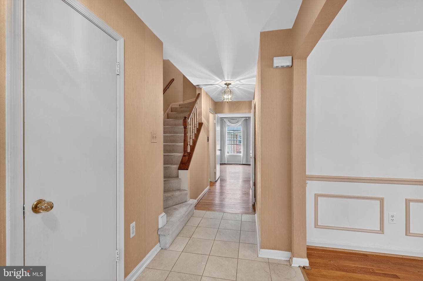 7416 Hallcrest photo 2