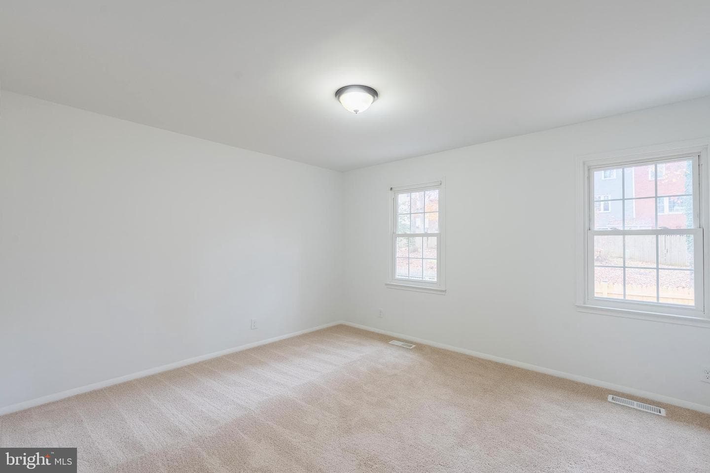 7619 Tiverton Drive photo 14