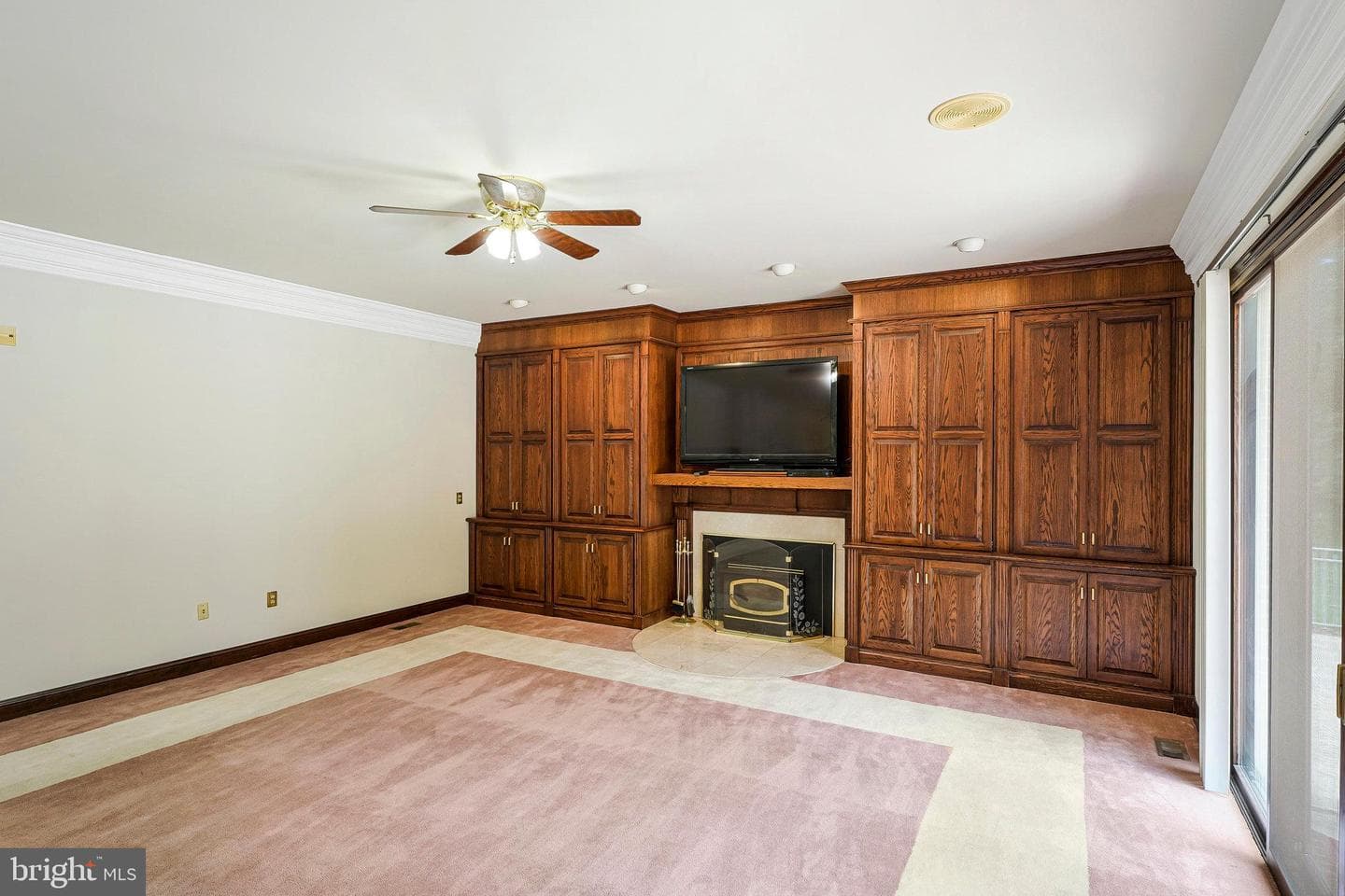 8652 Tuttle Road photo 14