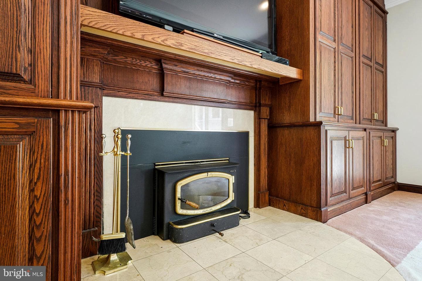 8652 Tuttle Road photo 32