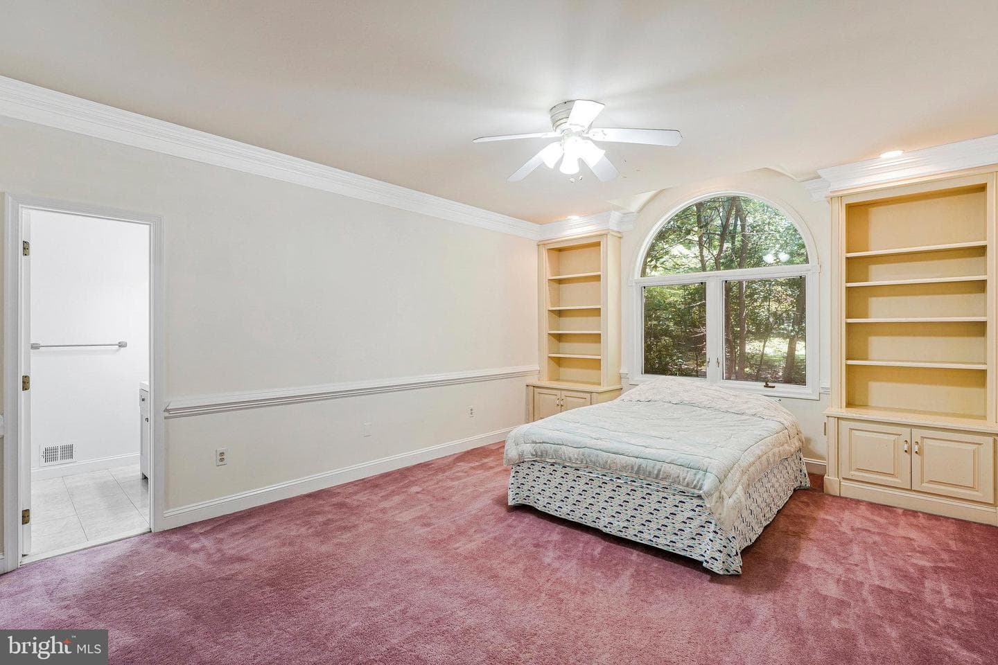 8652 Tuttle Road photo 36