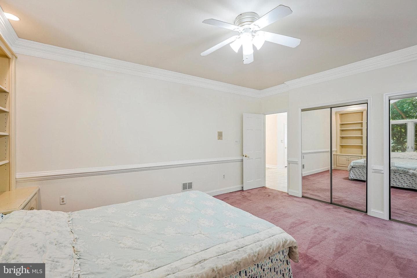 8652 Tuttle Road photo 37