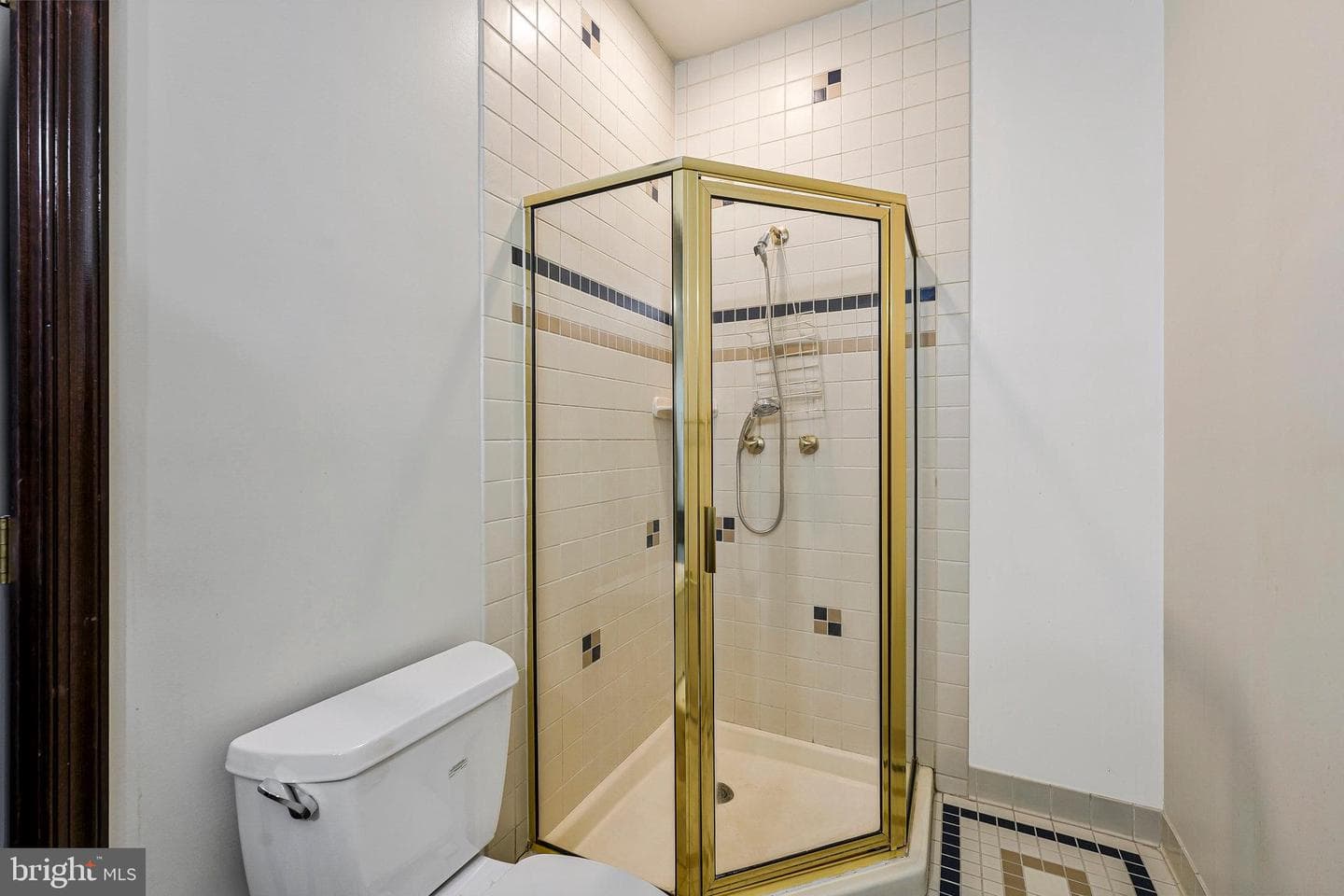 8652 Tuttle Road photo 43