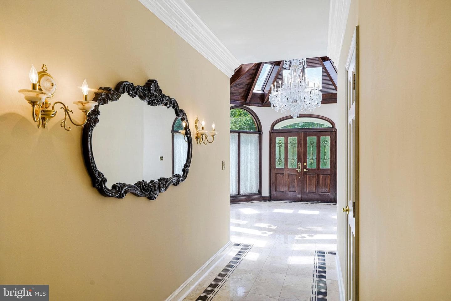 8652 Tuttle Road photo 47