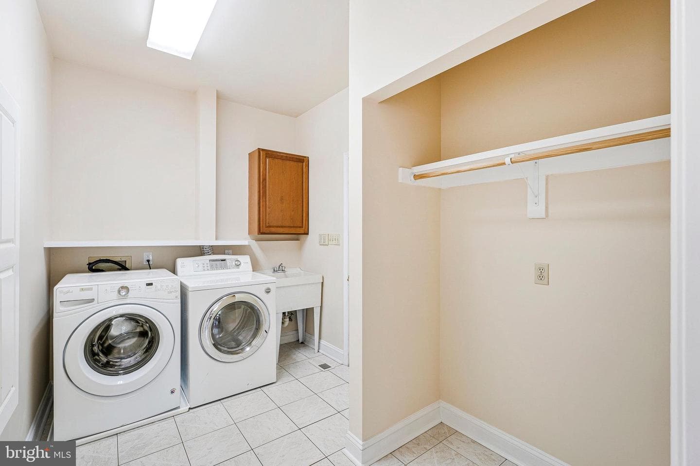8652 Tuttle Road photo 51