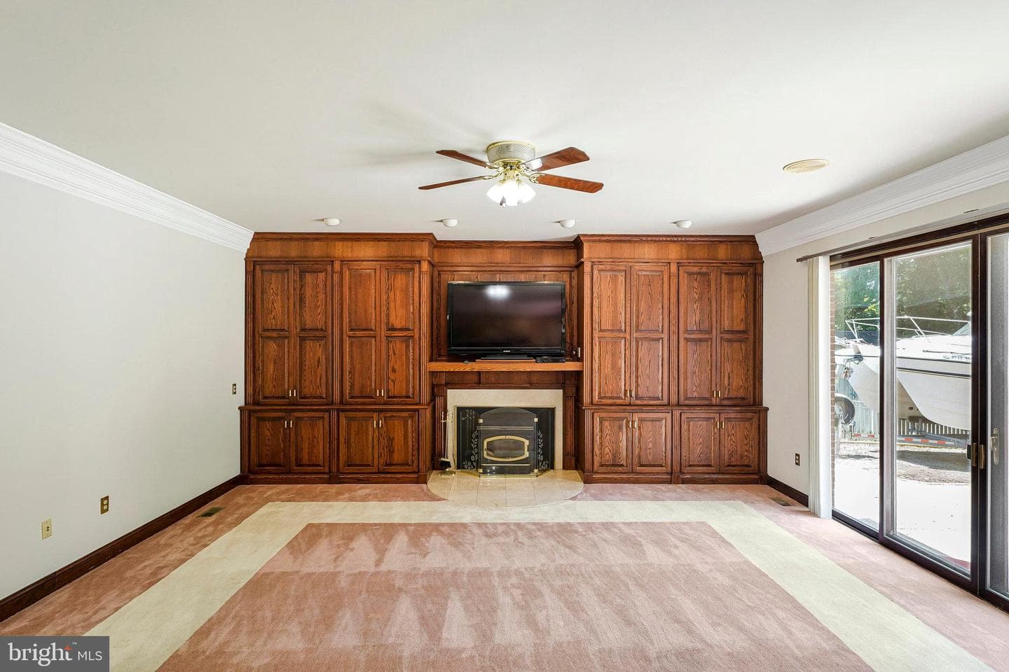 8652 Tuttle Road photo 8