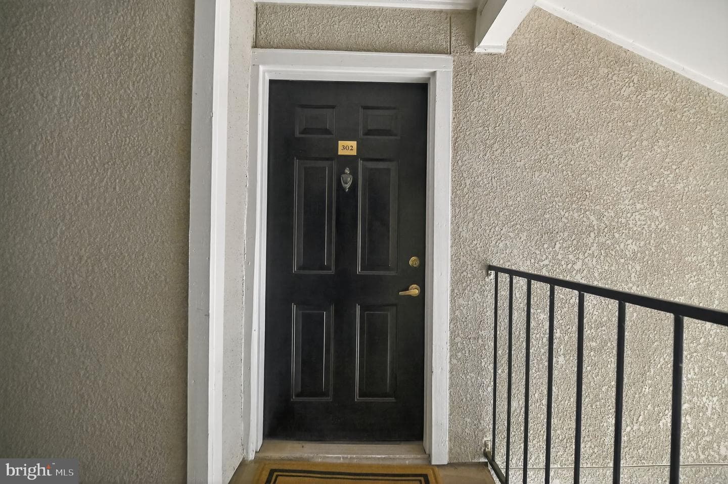1530 Lincoln Way #302 photo 5