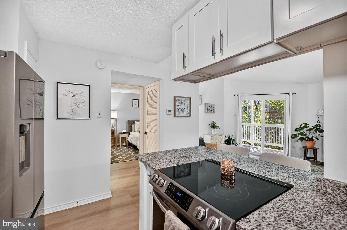 1530 Lincoln Way #302 photo 9