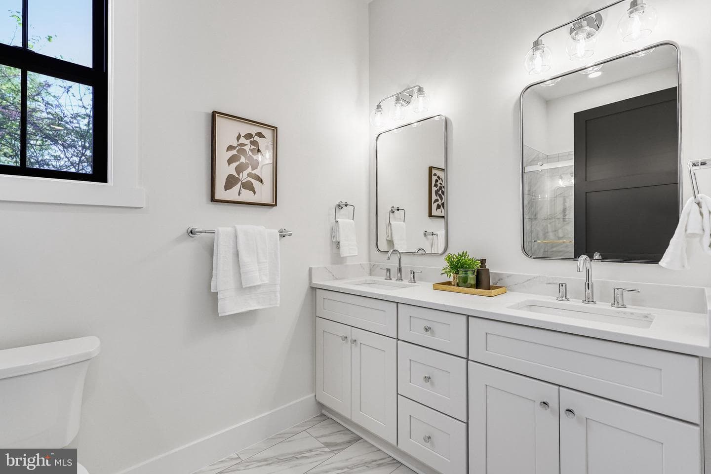 2129 Mckay Street photo 18