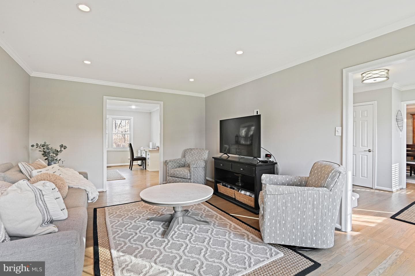 1633 Lozano Drive photo 23
