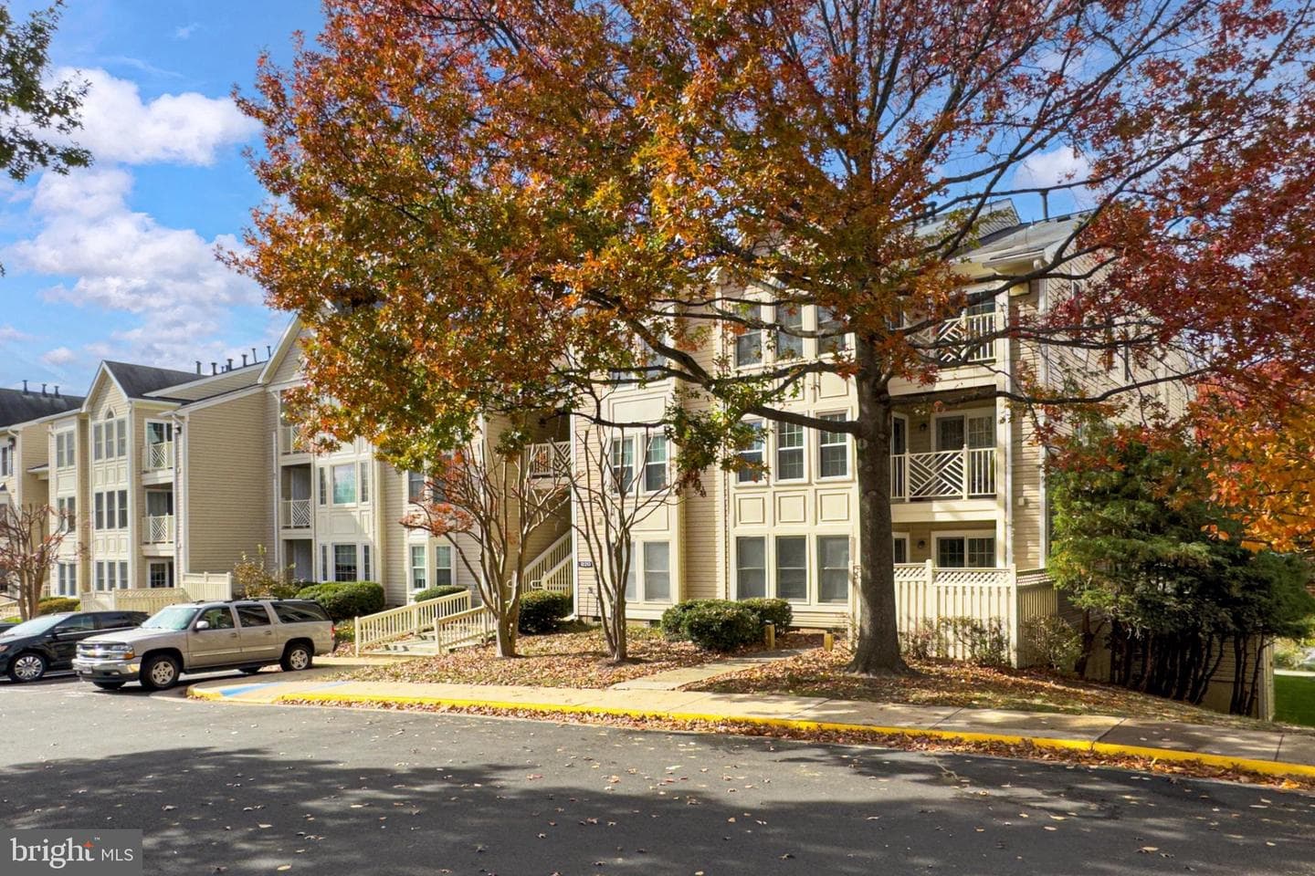 12213 Fairfield House Drive #506b photo 2