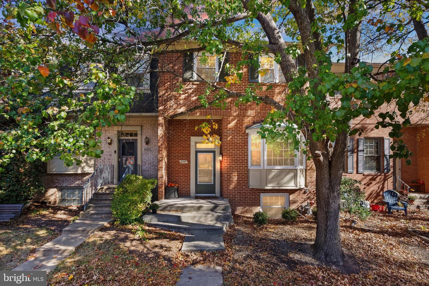 8205 Cedar Landing Court photo 1
